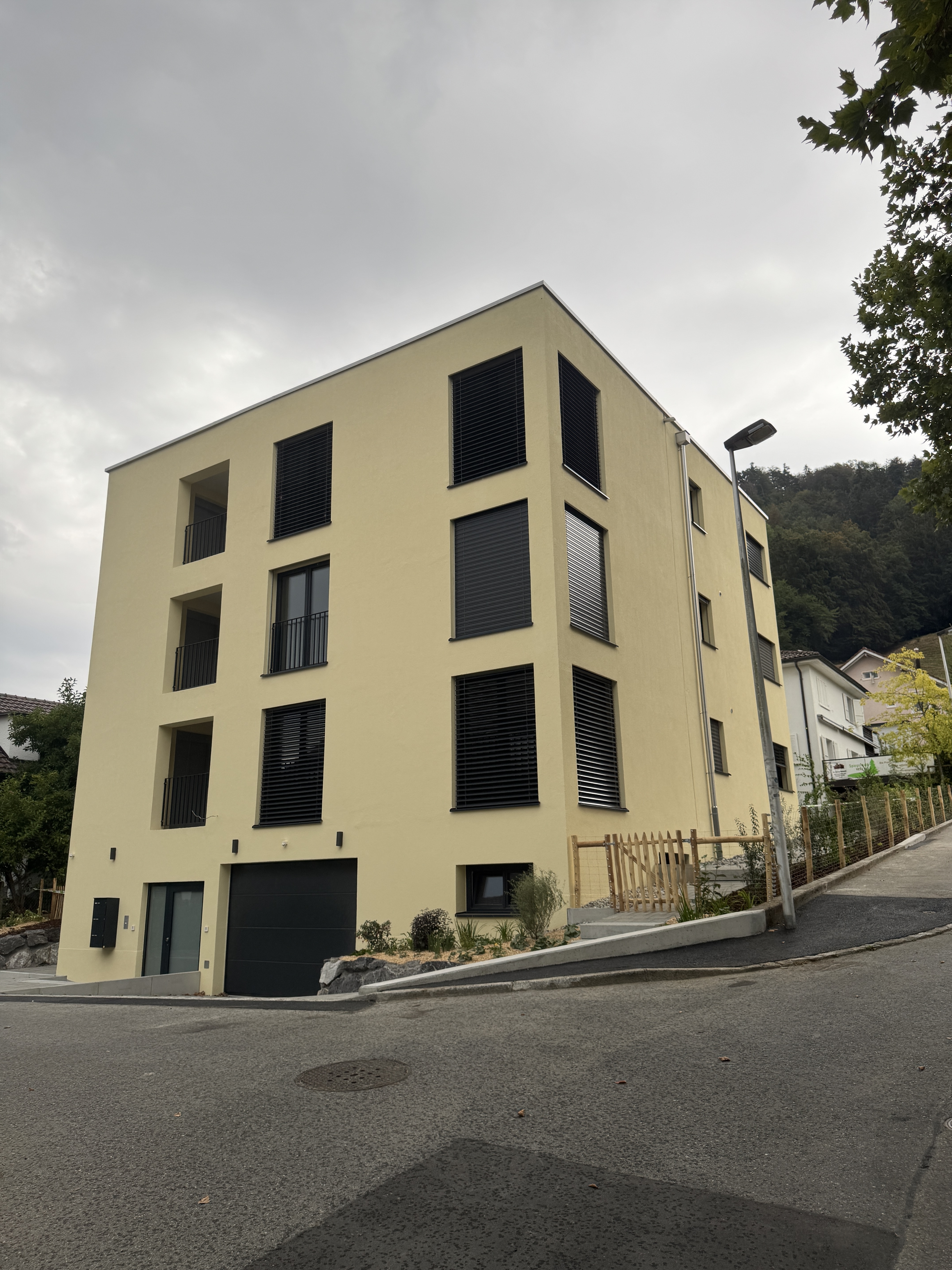 #29 Neubau MFH Eichenweg abgeschlossen - Burn Architektur Ingenieur AG